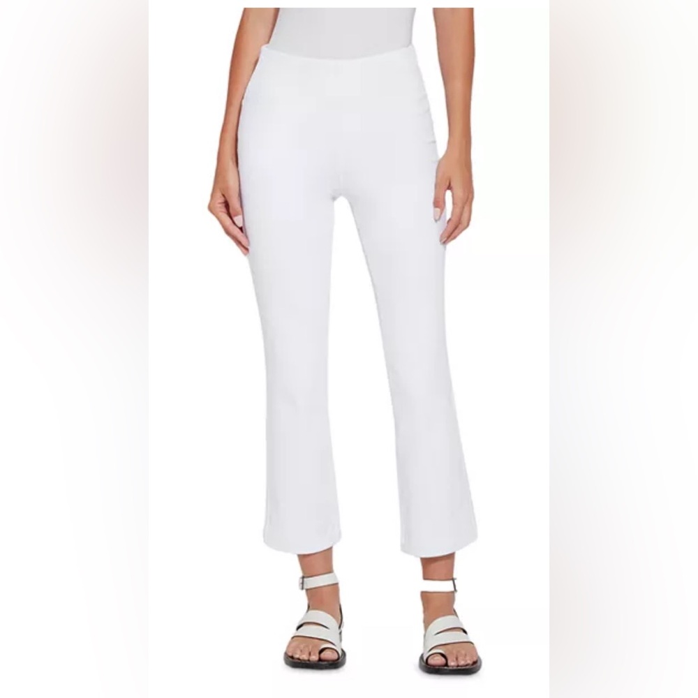 Lyssé High Rise Ankle Baby Bootcut Jeans in White | S
